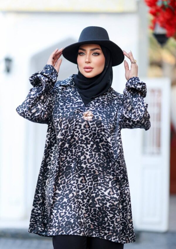 photo_71_2026-07-15_22-25-12 Elegant Grey Leopard Print Maxi Abaya