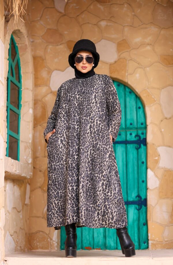 Muted Charcoal Leopard Print Winter Maxi Dress with Side Pockets