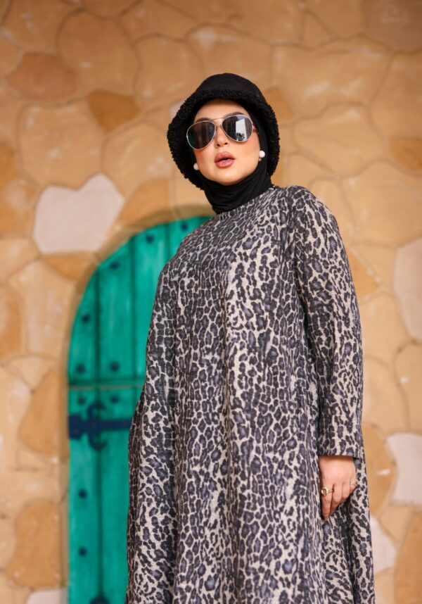 Muted Charcoal Leopard Print Winter Maxi Dress with Side Pockets