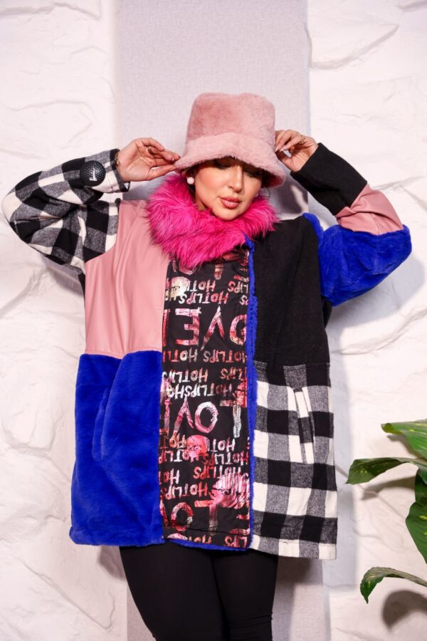 Bold Color-Blocked Mixed-Media Winter Coat with Fuchsia Faux Fur Collar and Plaid Accent