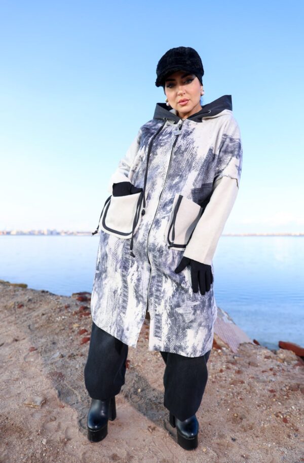 Modest Oversized Printed Winter Parka with Off-White Accent Pockets